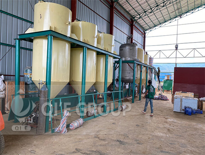 indonesia 200tpd palm oil extracting machine in rwanda